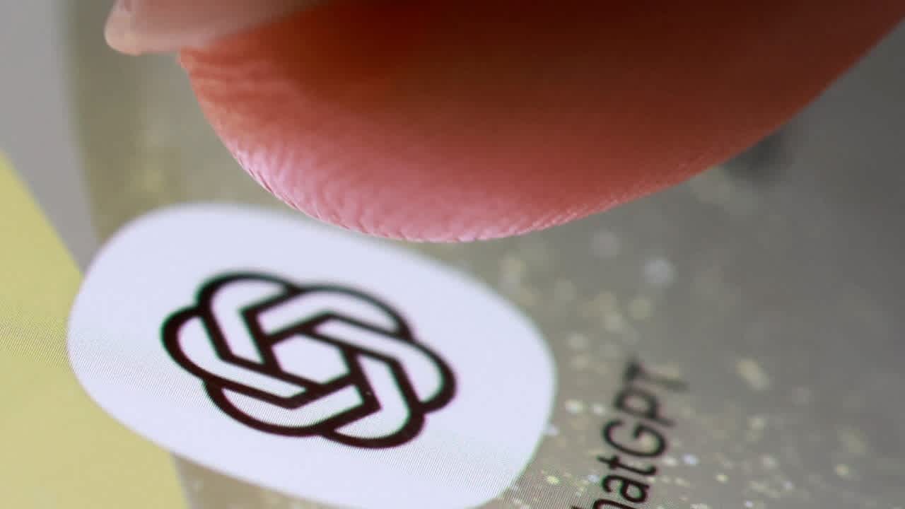 诉讼文件指控ChatGPT成为用户情感支柱