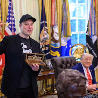 Musk praises Trump despite deportation threats