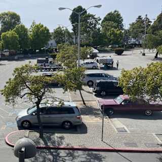 Berkeley Flea Market closes after 50 years of operation