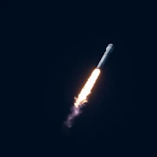 SpaceX eyes double launch despite 20% weather odds