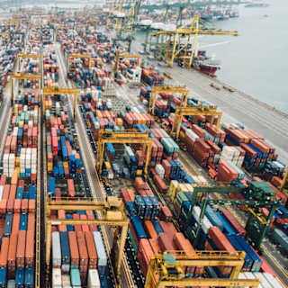 Supply chain executives shift funds to AI investments