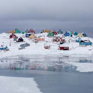 France Discusses Sending Troops to Greenland