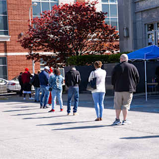 Private jobs fall for first time in 2 years