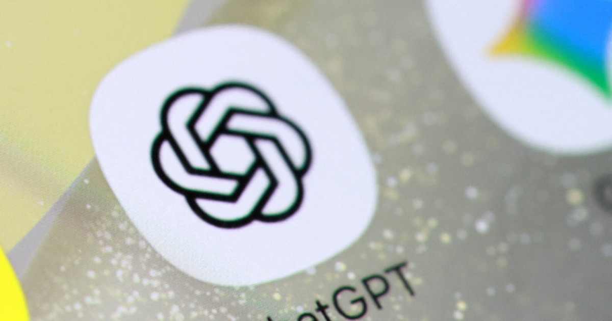 챗GPT 국내 사용자 1300만 돌파했지만 신규 설치는 급감