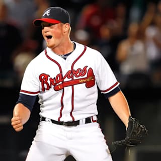 Braves call up saves leader Craig Kimbrel after bullpen collapse