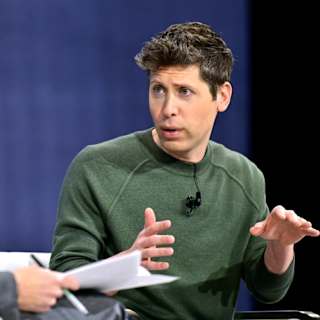 OpenAI delays open-weights model after breakthrough, Altman says