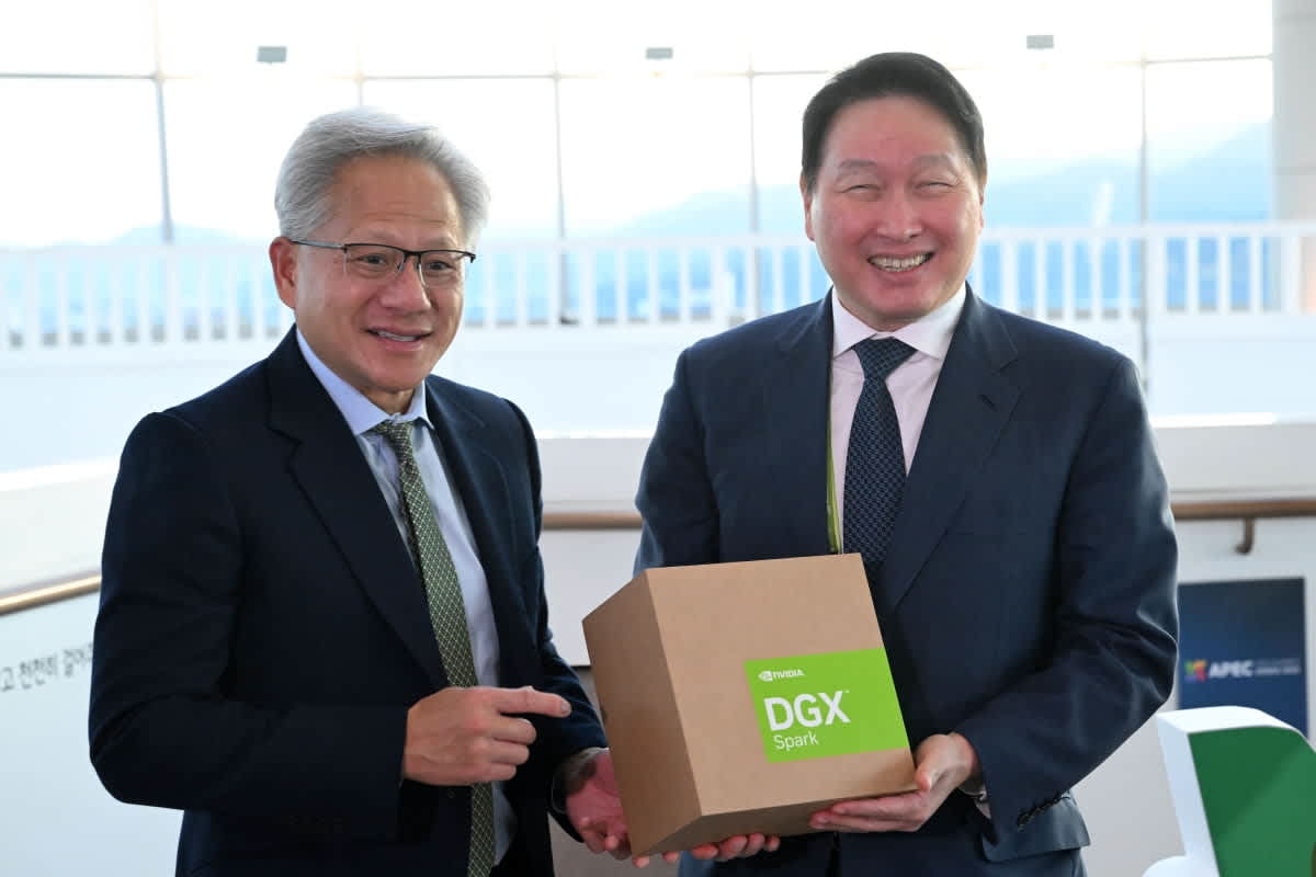 SK, 엔비디아와 제조업 AI 클라우드 구축 협력 발표
