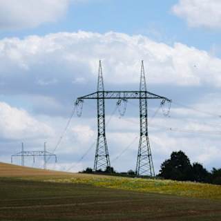 Fallen power line triggers massive Czech Republic blackout