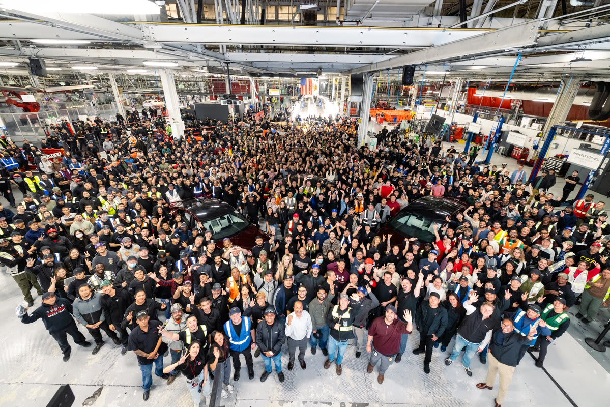 Tesla builds last Model S and Model X, ending a 14-year run