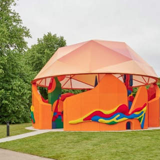 Peter Cook’s new pavilion turns Kensington Gardens into a playground