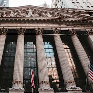 Wall Street rallies as US stocks recover Monday's losses