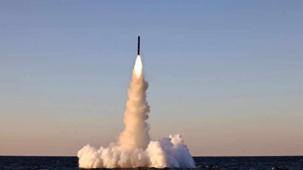 Corea del Norte prueba misiles de crucero estratégicos lanzados desde un submarino