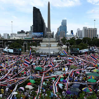 Thai PM faces massive protests after leaked Cambodia call