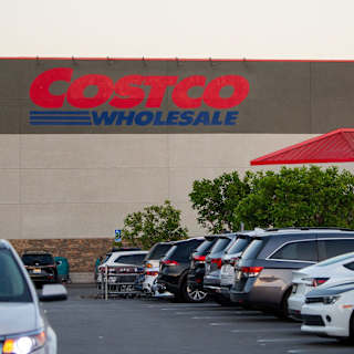 Costco restricts early hours to premium members only