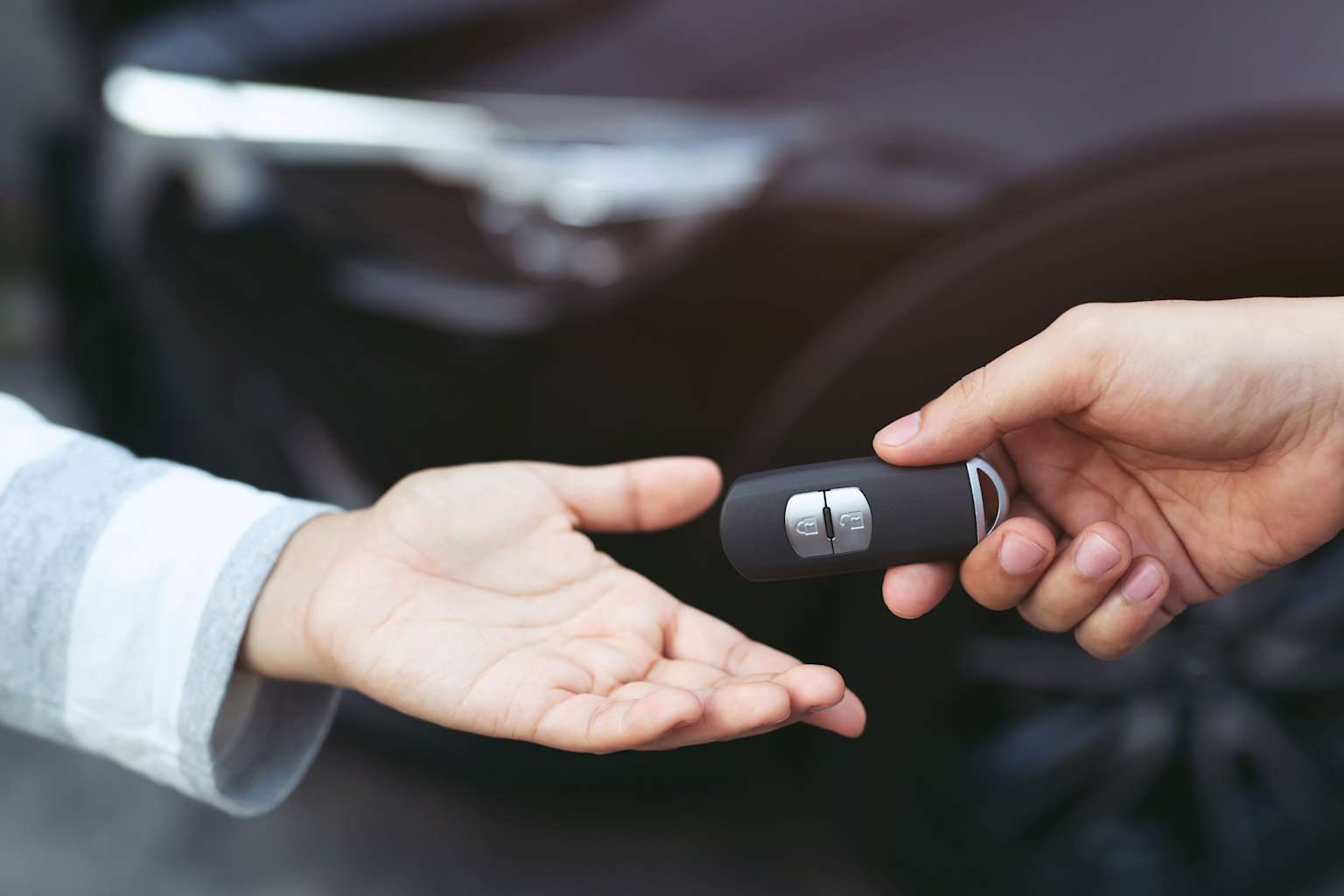 hertz.com