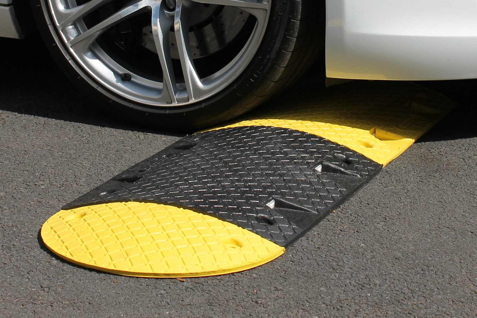 speedbumpsdirect.co.uk