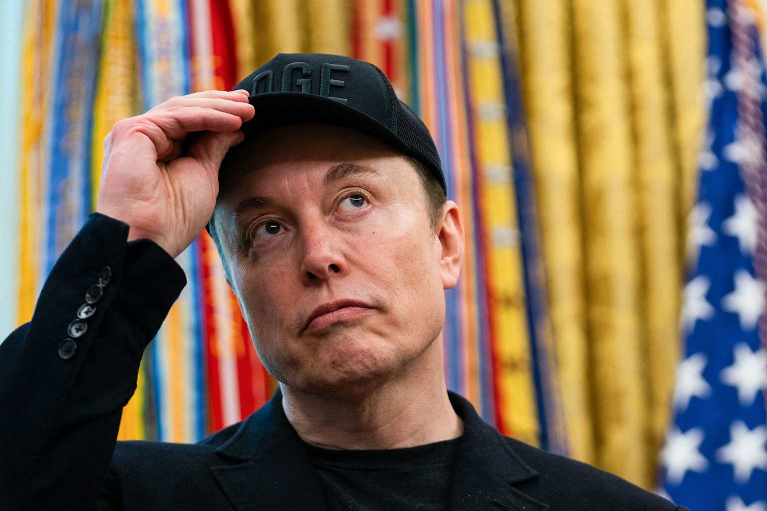 Elon Musk wants to create a new political party. Building ...
