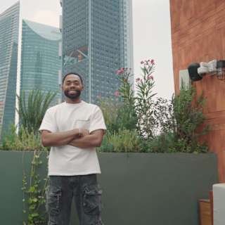 Lawyer earns $350K annually working remotely from Mexico City