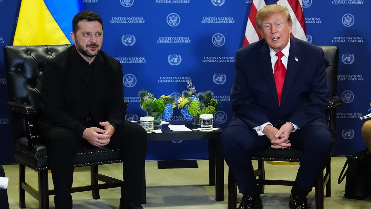Trump dice que Ucrania necesita un nuevo presidente tras el acuerdo sobre el diésel