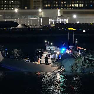 Pilot error led to deadly DC mid-air collision killing 67