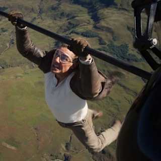 Tom Cruise earns Guinness World Record for Mission: Impossible feat