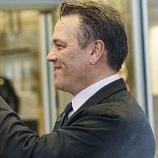 Microsoft denies Xbox chief Phil Spencer retirement rumors