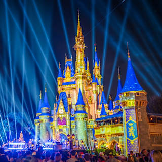 Disney World unveils 2025 holiday lineup with Jollywood return