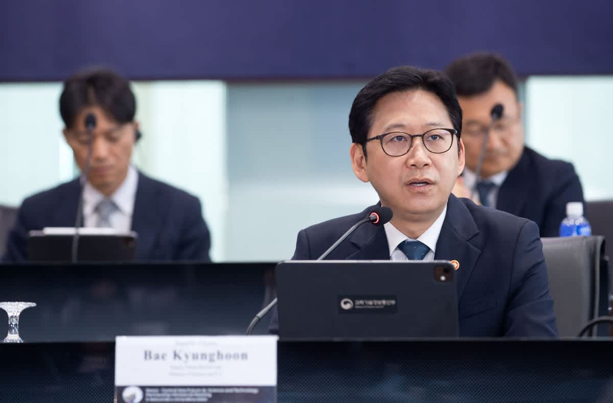 Francia y Corea del Sur rechazan la desaceleración de la IA como una maniobra de EE. UU.
