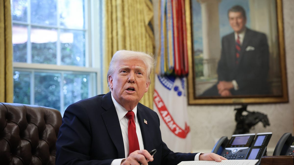 US judge permanently blocks Trump order requiring voters to prove citizenship