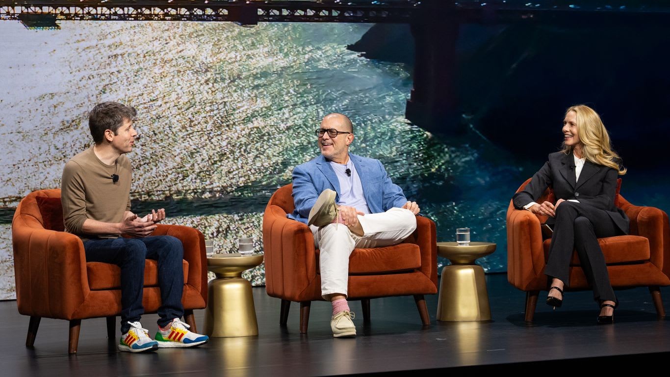 OpenAI와 조니 아이브, AI 기기 프로토타입 작업 중임을 확인