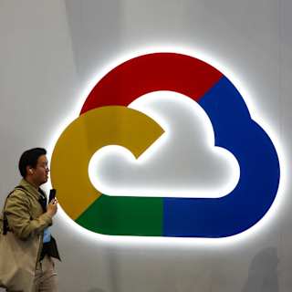 Google apologizes for 7-hour outage that crippled internet