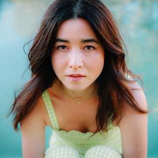 Actress Maya Erskine's Biography