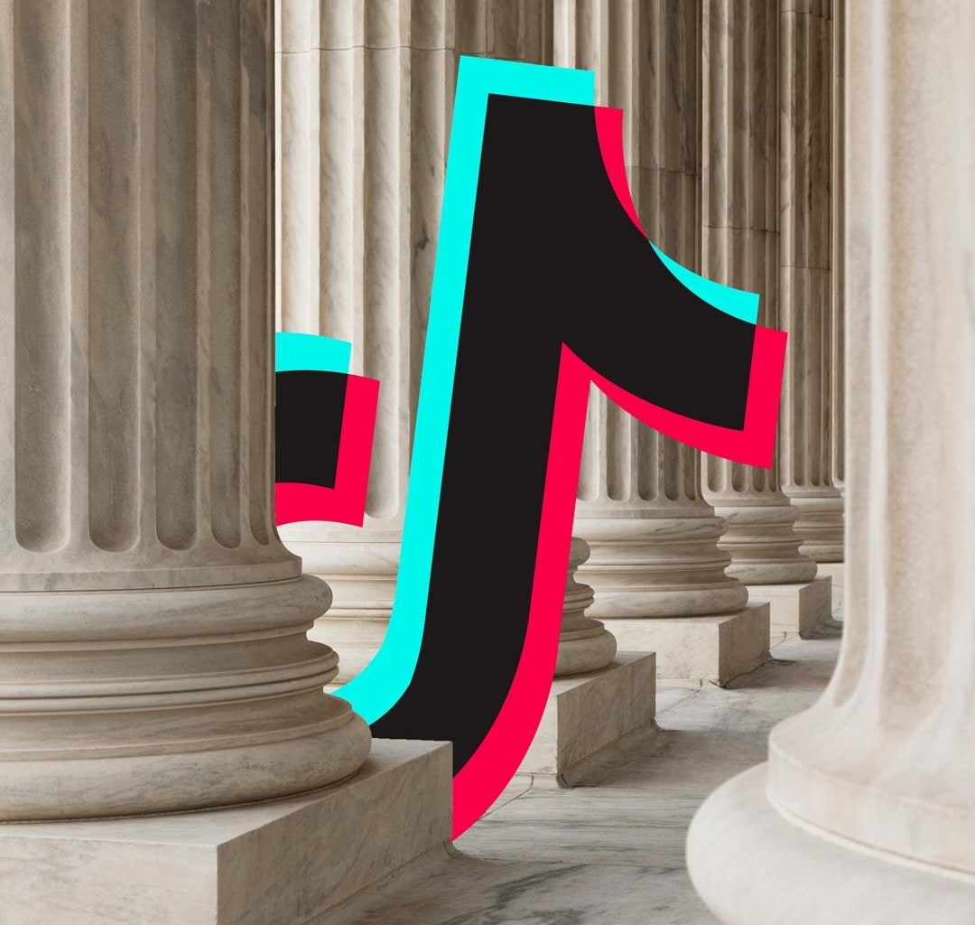 TikTok logo in front of US House of Representatives columns