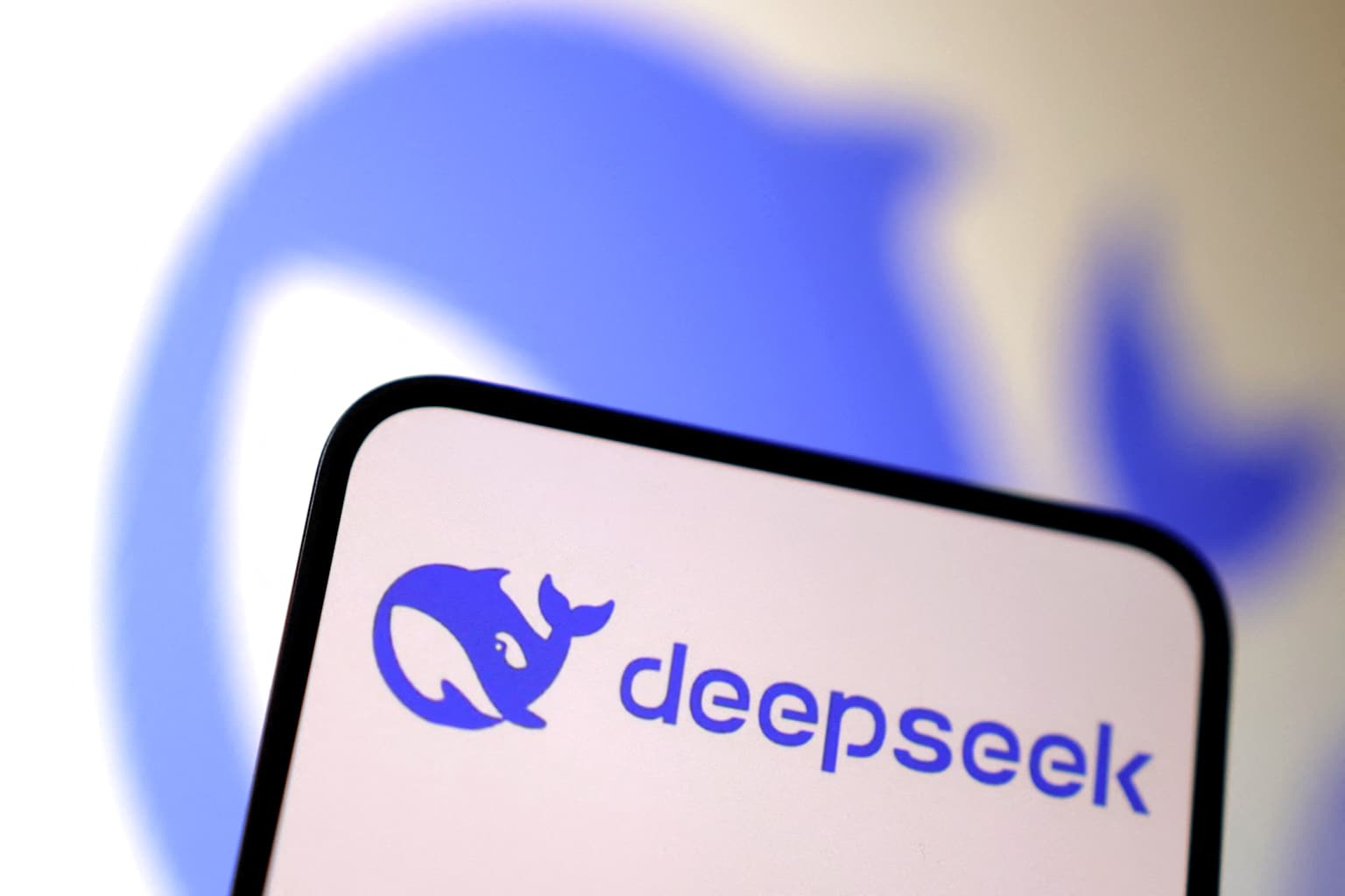 DeepSeek blocked on Apple and Google app stores in Italy ...