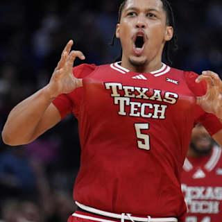 NBA draft hits decade low as endorsement money keeps stars in college