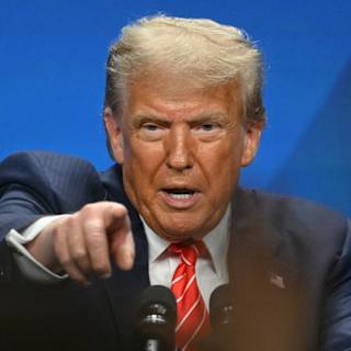 Trump may name Powell's Fed replacement as early as September