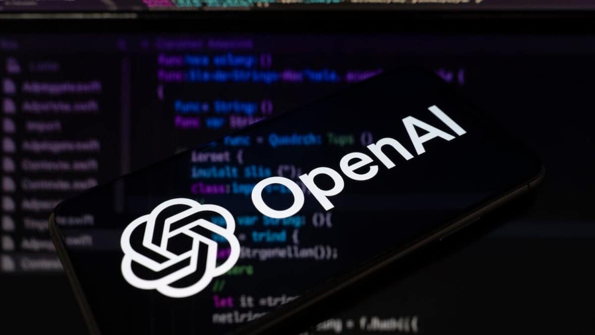 OpenAI 推出 GPT-5.4-Cyber，专为网络安全防御者打造