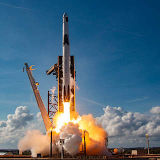 SpaceX to launch Dragon spacecraft to ISS on April 21