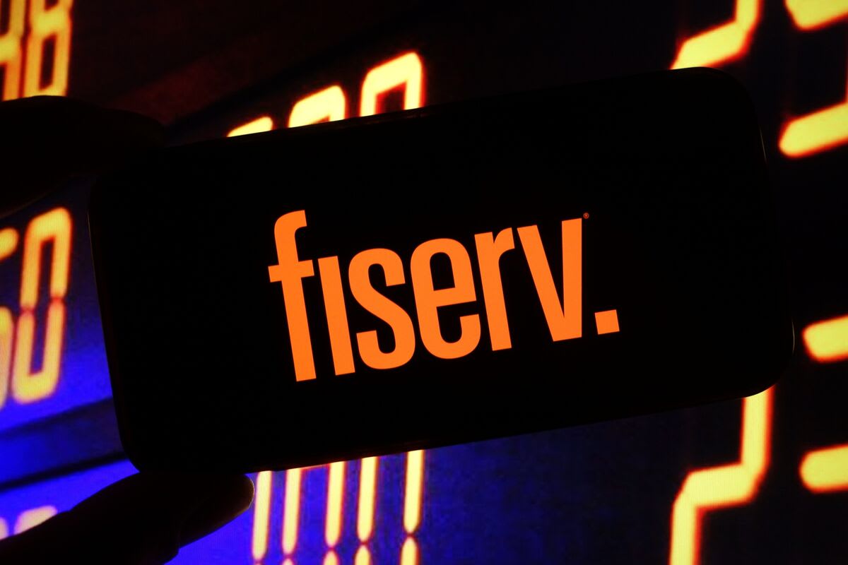 Fiserv to Offer Own Stablecoin, Partners With PayPal and ...