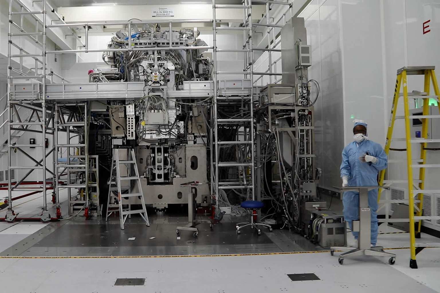 ASML 内部场景