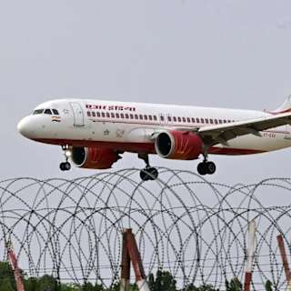 India finds major safety lapses at Delhi, Mumbai airports