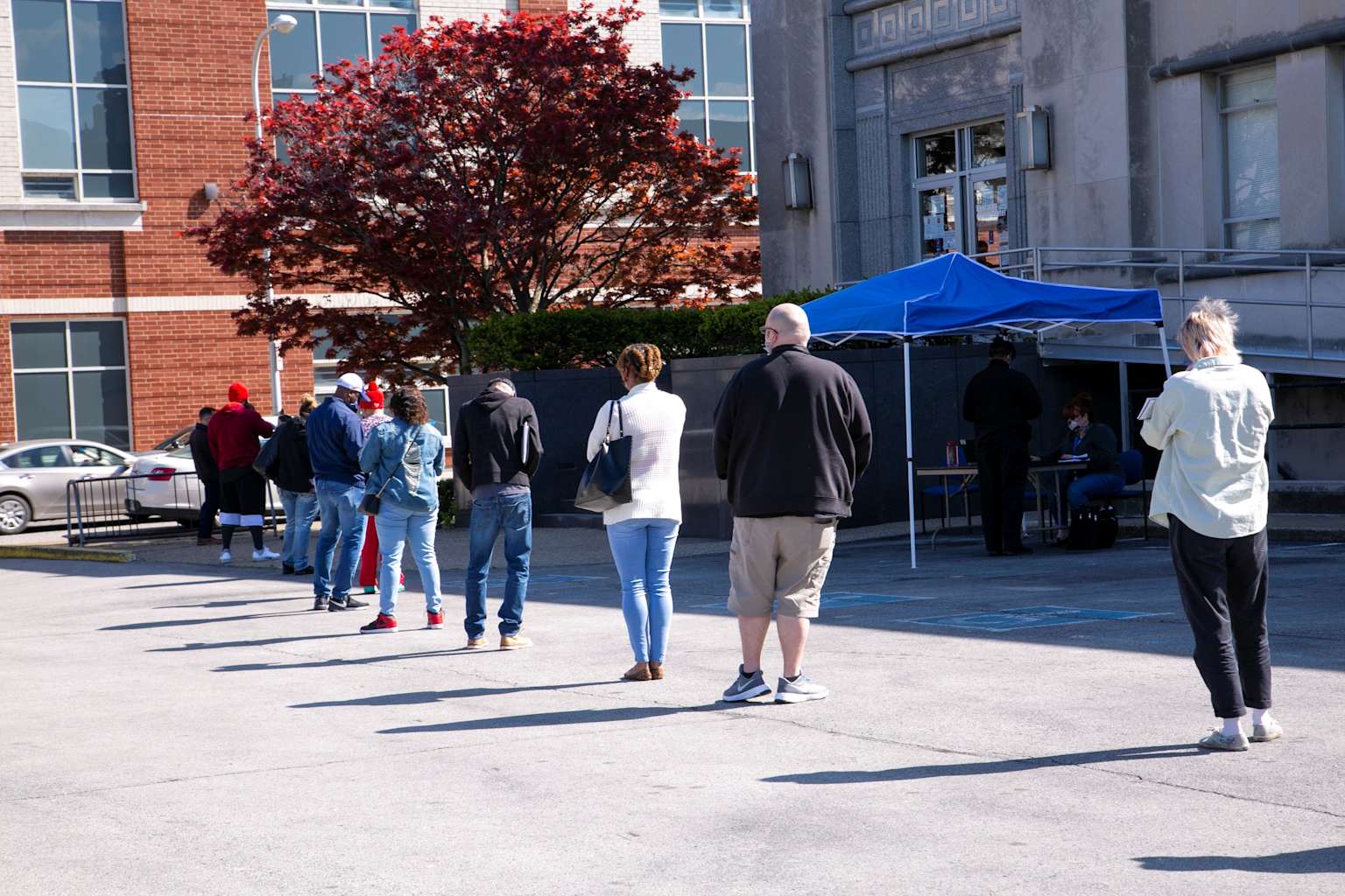 US private payrolls unexpectedly decrease in June; layoffs ...