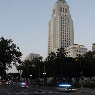 LA declares fiscal emergency, authorizes mass layoffs amid $1B budget crisis