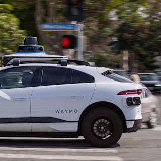 Waymo expands robotaxi service despite recent vandalism