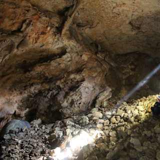 Crno Jezero Cave in Croatia shows 4000 years of human use