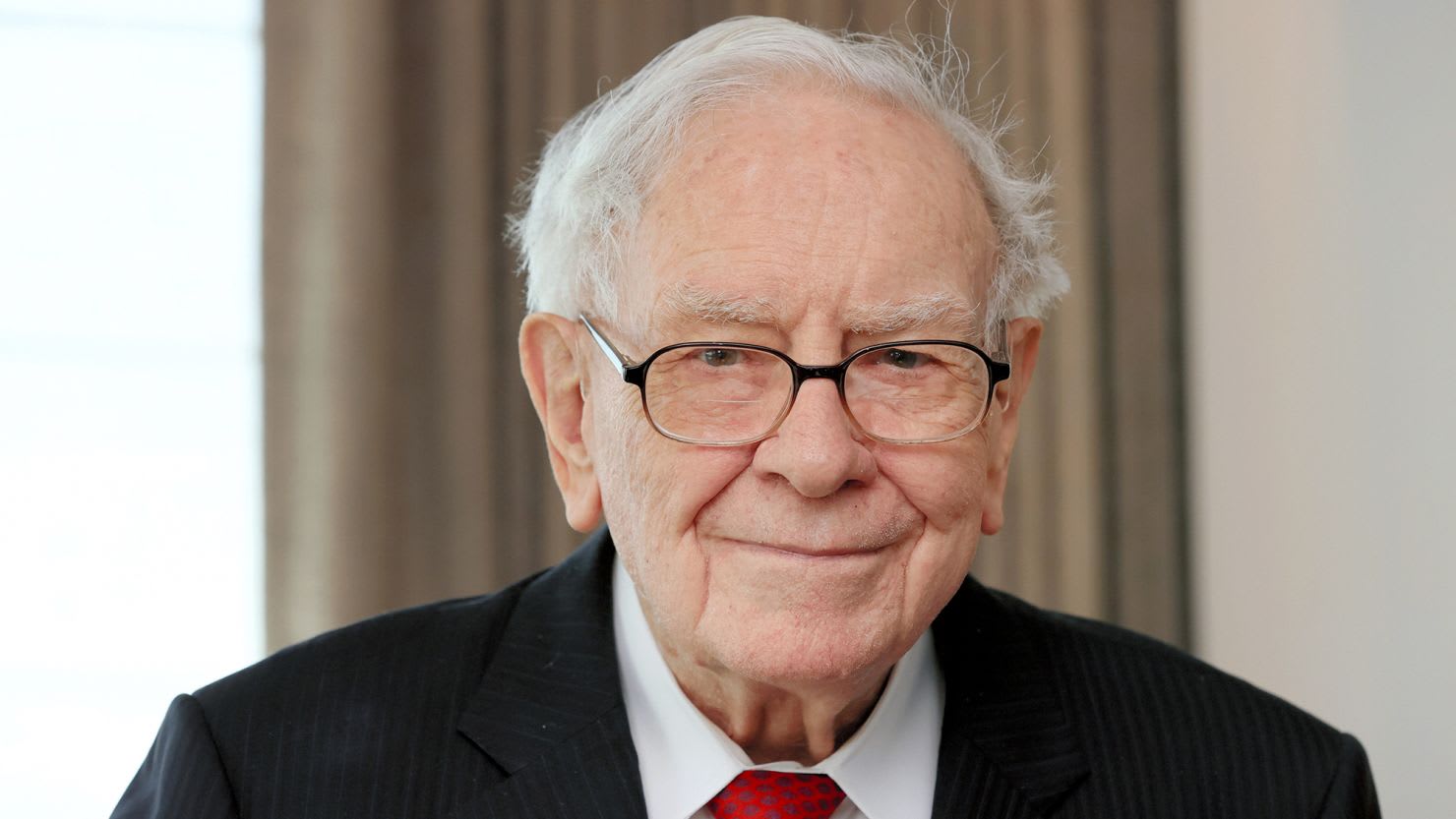Warren Buffett donates record $6 billion Berkshire shares ...