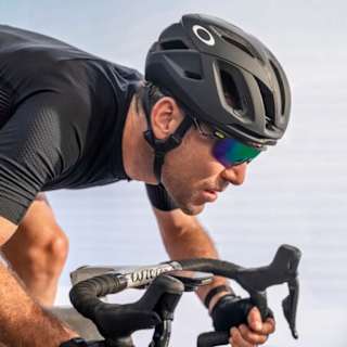 Meta and Oakley unveil sports-focused smart glasses Friday