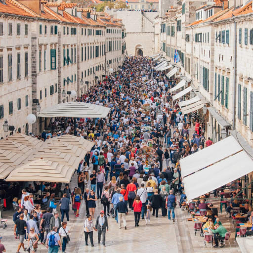 Dubrovnik Fights Tourist Overcrowding