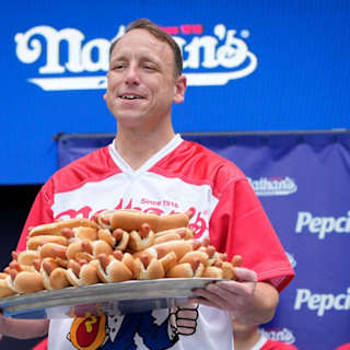 Joey Chestnut returns to Nathan's hot dog contest July 4, 2025