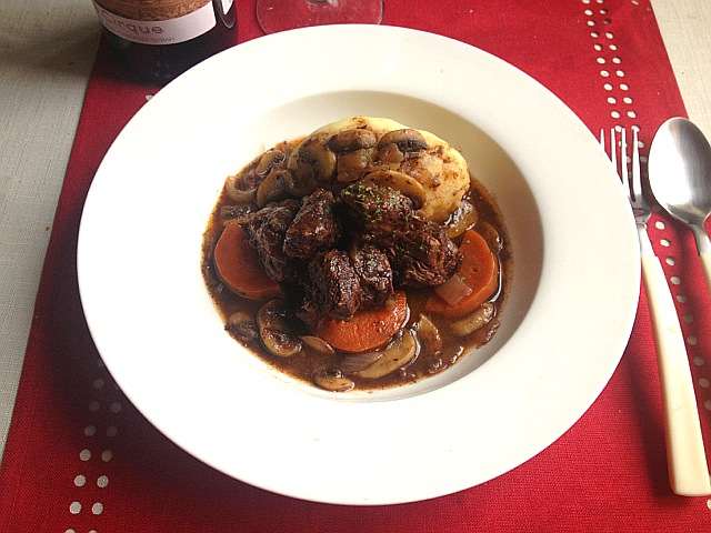 勃艮第紅酒燉牛肉